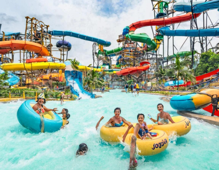 1. Pengenalan Jogja Bay Waterpark: Destinasi Liburan Seru di Jogja