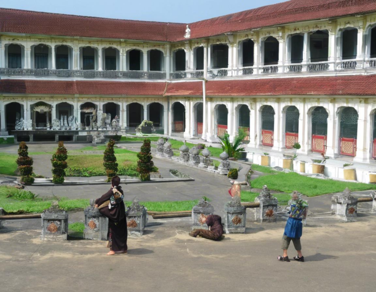 3. Keraton Yogyakarta: Mengagumi Istana Sultan