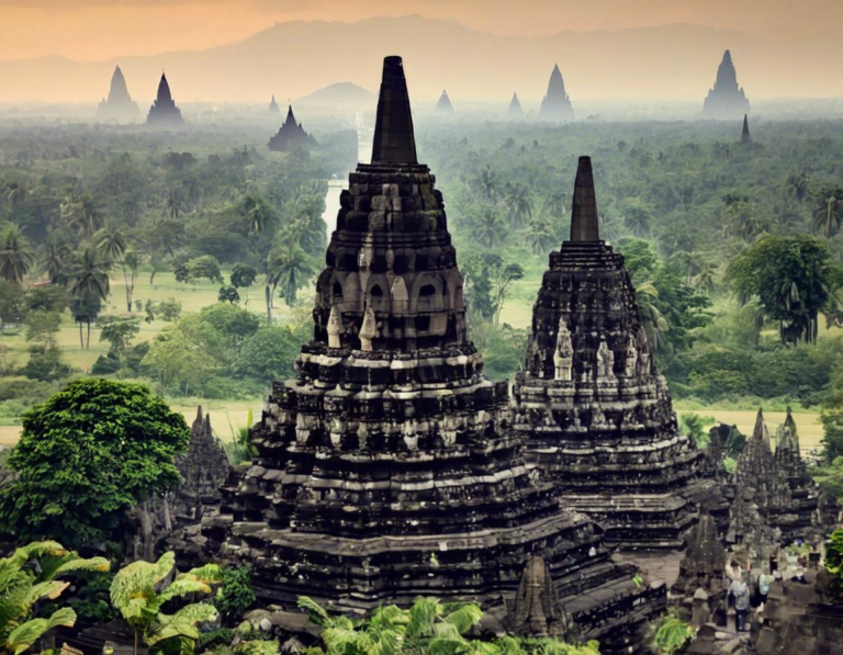 Menginap di Sekitar Candi Prambanan